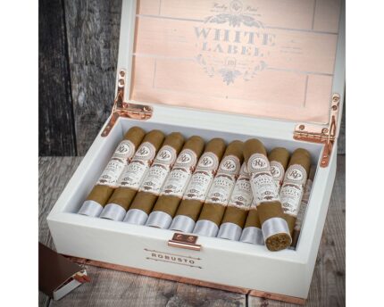 Buy Rocky Patel White Label Robusto Cigars UK
