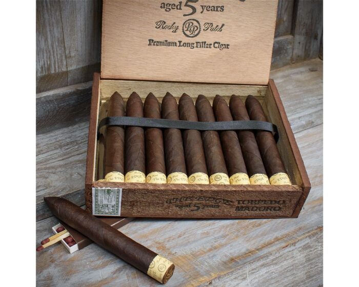 Buy The Edge Maduro Torpedo Cigars UK